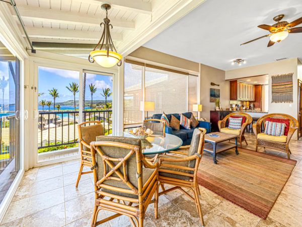 Maui Luxury Vacation Rental 6-Bedroom Oceanview Villas