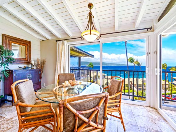 Maui Luxury Vacation Rental 6-Bedroom Oceanview Villas