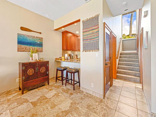 Maui Luxury Vacation Rental 6-Bedroom Oceanview Villas