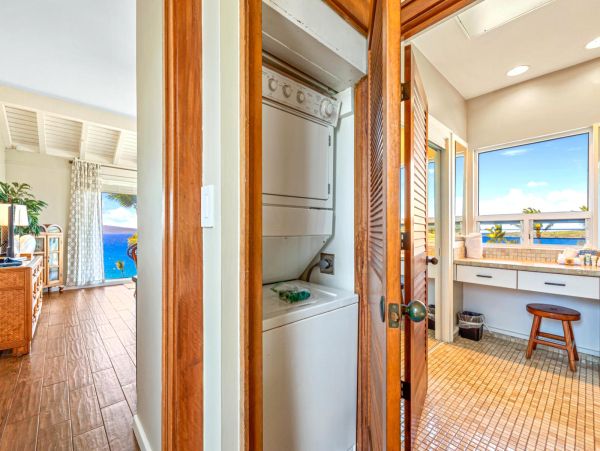 Maui Luxury Vacation Rental 6-Bedroom Oceanview Villas