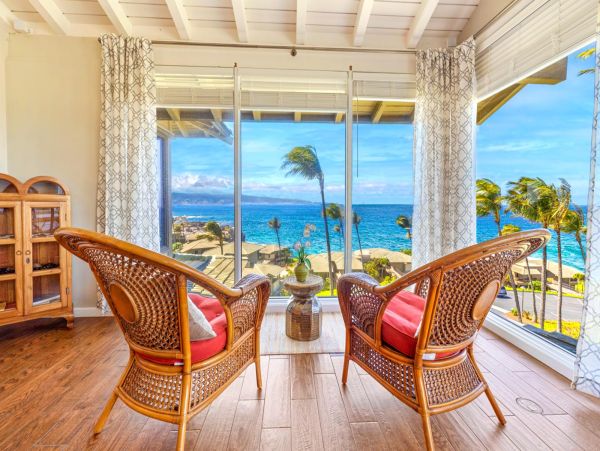 Maui Luxury Vacation Rental 6-Bedroom Oceanview Villas