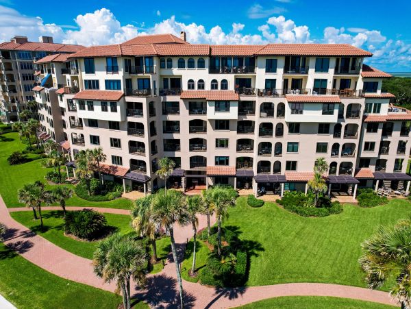 Amelia Island Beachfront Rental Luxury 3-Bedroom Penthouse Stunning Views