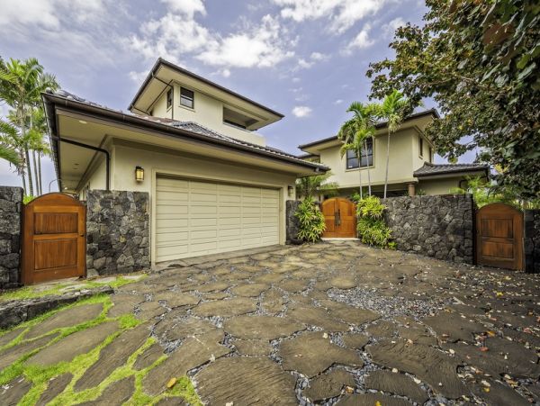 Kailua-Kona Oceanfront Vacation Rental - Luxury Hawaii Estate with Infinity Pool