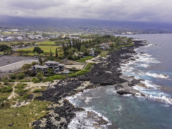 Kailua-Kona Oceanfront Vacation Rental - Luxury Hawaii Estate with Infinity Pool