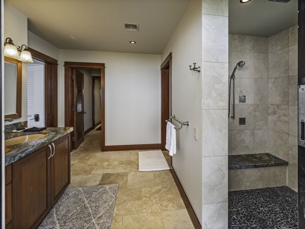 Kailua-Kona Oceanfront Vacation Rental - Luxury Hawaii Estate with Infinity Pool