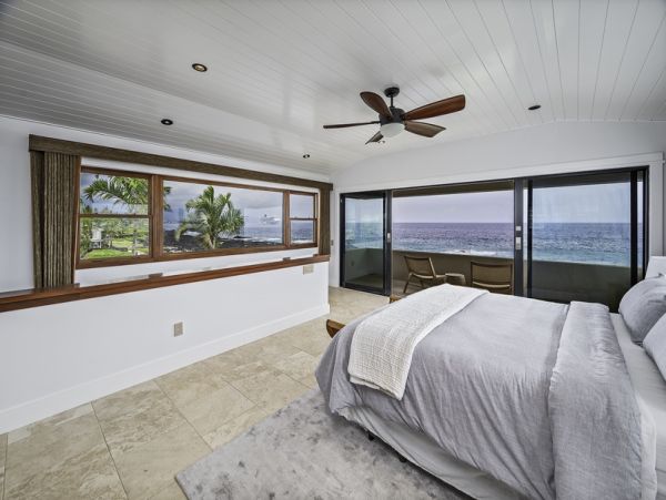 Kailua-Kona Oceanfront Vacation Rental - Luxury Hawaii Estate with Infinity Pool