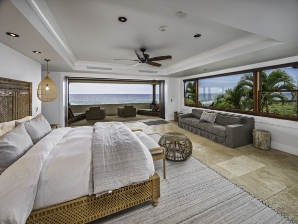 Kailua-Kona Oceanfront Vacation Rental - Luxury Hawaii Estate with Infinity Pool