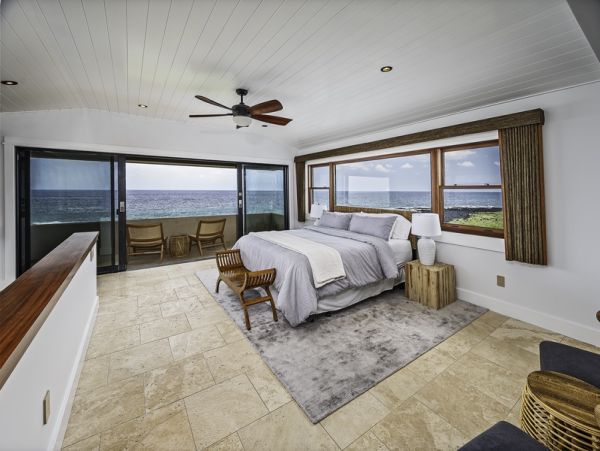 Kailua-Kona Oceanfront Vacation Rental - Luxury Hawaii Estate with Infinity Pool