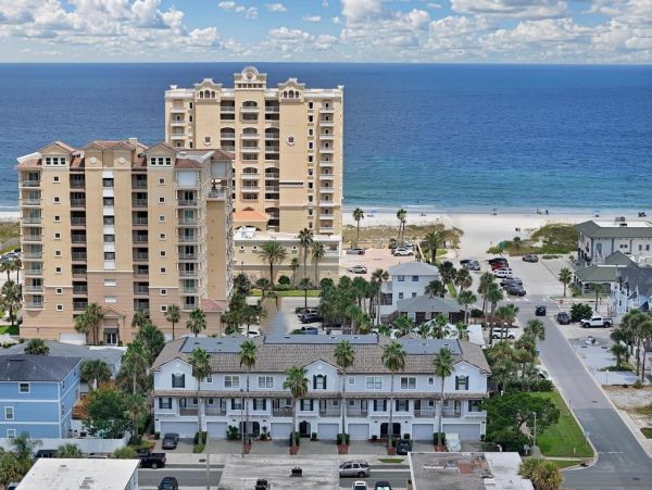 Jacksonville Beach Rental 3-Bedroom Florida Beach Townhouse