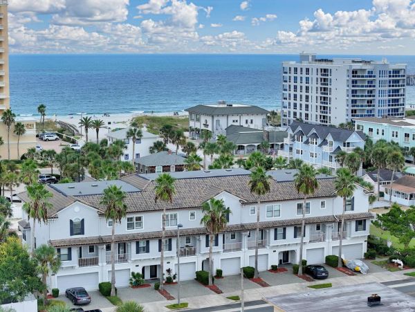 Jacksonville Beach Rental 3-Bedroom Florida Beach Townhouse