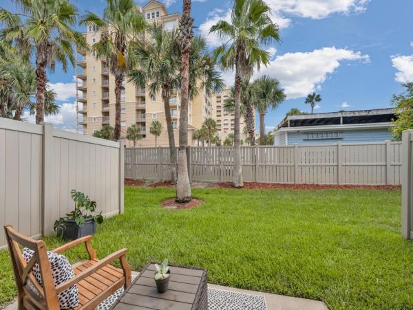 Jacksonville Beach Rental 3-Bedroom Florida Beach Townhouse