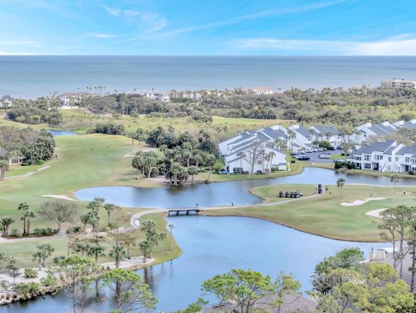 Vacation Rental Florida Golf and Beach Condo in Ponte Vedra With Communal Pool