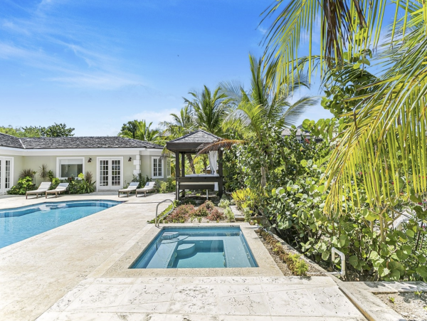Luxury Great Exuma Vacation Rental - Bahamas Oceanfront Villa with Pool & Boat Slip