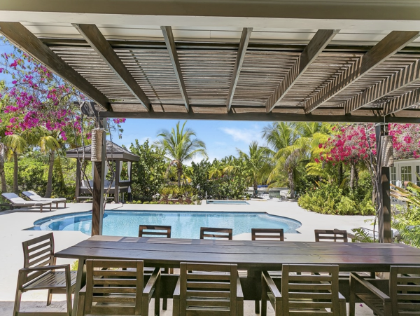 Luxury Great Exuma Vacation Rental - Bahamas Oceanfront Villa with Pool & Boat Slip
