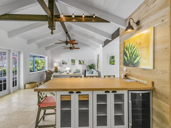 Luxury Great Exuma Vacation Rental - Bahamas Oceanfront Villa with Pool & Boat Slip