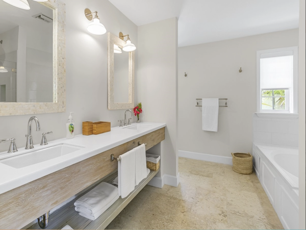 Luxury Great Exuma Vacation Rental - Bahamas Oceanfront Villa with Pool & Boat Slip