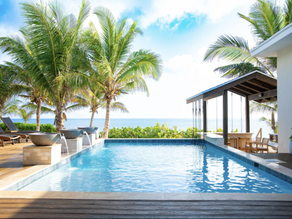 Exuma Luxurious Beachfront Vacation Villa
