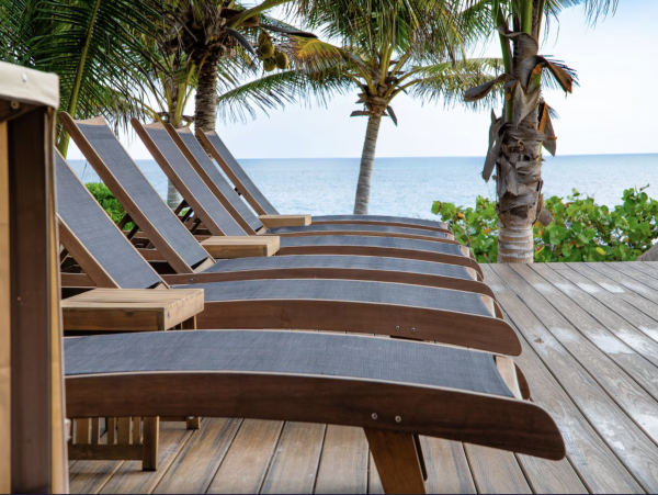 Exuma Luxurious Beachfront Vacation Villa
