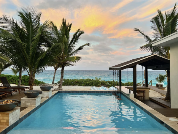Exuma Luxurious Beachfront Vacation Villa