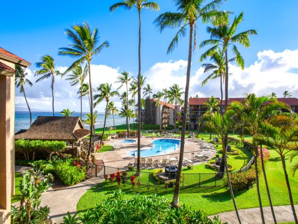 Magnificent Six Bedroom Maui Villas World Class Destination.
