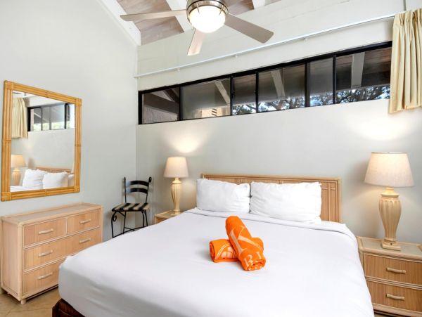 Magnificent Six Bedroom Maui Villas World Class Destination.