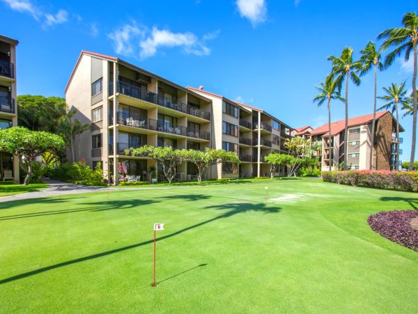 Magnificent Six Bedroom Maui Villas World Class Destination.