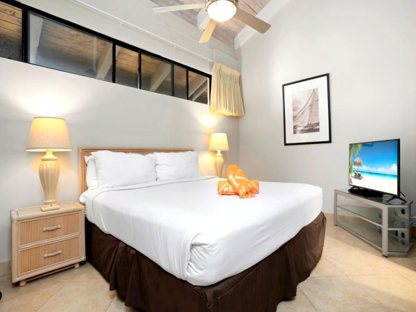 Magnificent Six Bedroom Maui Villas World Class Destination.