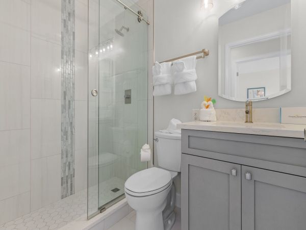 Luxurious Waterfront Duplex Rental on Estero Island - Perfect for Families