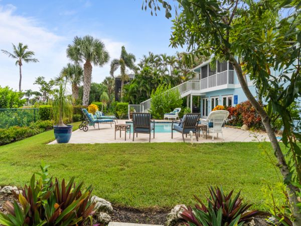 Luxury Golf Course Home on Sanibel Island - Paradise Awaits