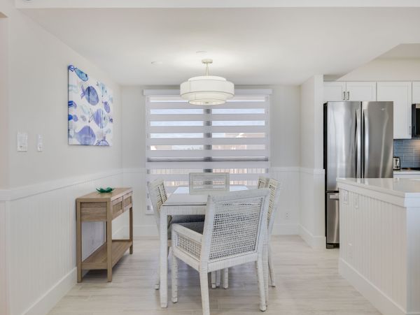 Luxury Beachfront Retreat in Sanibel - Two Bedroom Penthouse