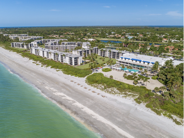 Luxury Beachfront Retreat in Sanibel - Two Bedroom Penthouse