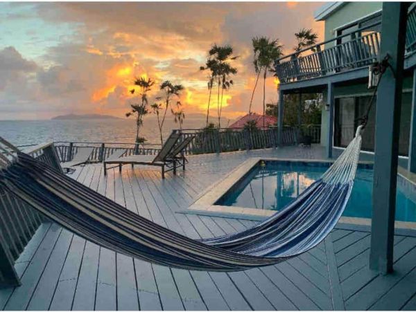Luxurious Cliffside Villa in St. Thomas - Unforgettable Ocean Views
