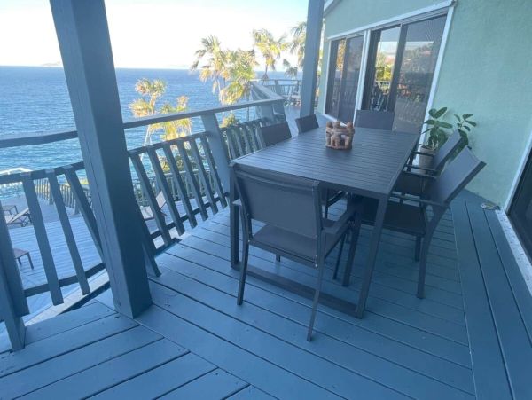 Luxurious Cliffside Villa in St. Thomas - Unforgettable Ocean Views