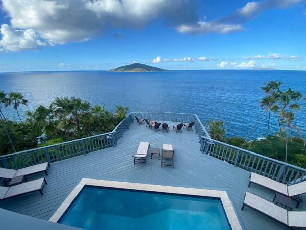 Luxurious Cliffside Villa in St. Thomas - Unforgettable Ocean Views