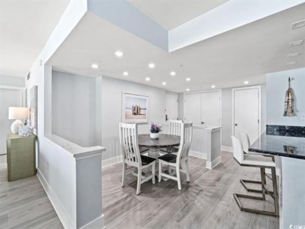 Luxury Oceanfront Condo in Myrtle Beach - Your Perfect Retreat