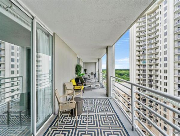 Luxury Oceanfront Condo in Myrtle Beach - Your Perfect Retreat