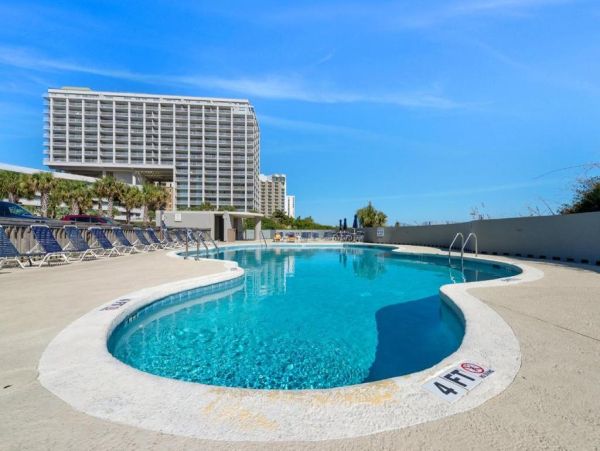 Luxury Oceanfront Condo in Myrtle Beach - Your Perfect Retreat
