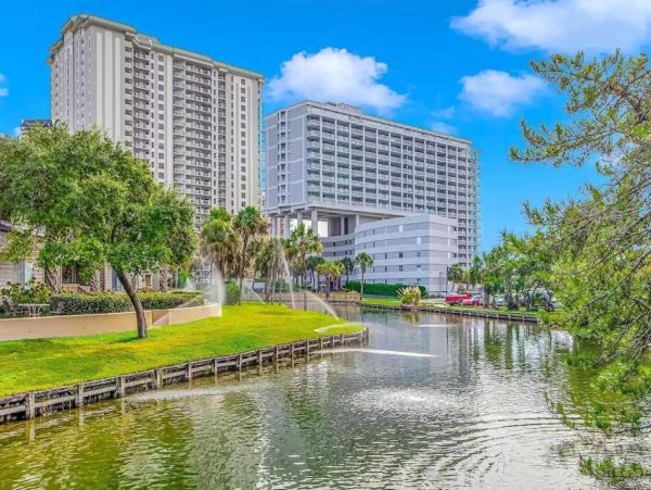 Luxury Oceanfront Condo in Myrtle Beach - Your Perfect Retreat