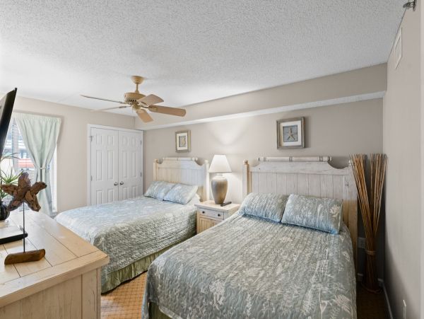 North Myrtle Beach Ocean View Stunning Oceanfront Condo for Family Getaways