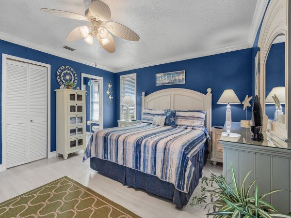 Luxurious Retreat in Fort Myers Beach