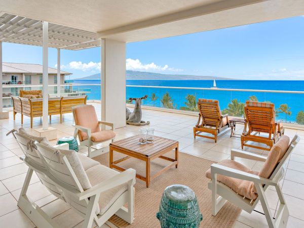 The Most Exclusive Maui Beach Villas - World Class views, Amenities.