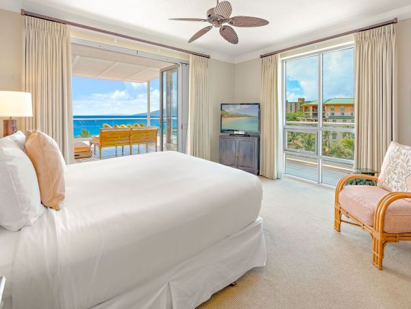 The Most Exclusive Maui Beach Villas - World Class views, Amenities.