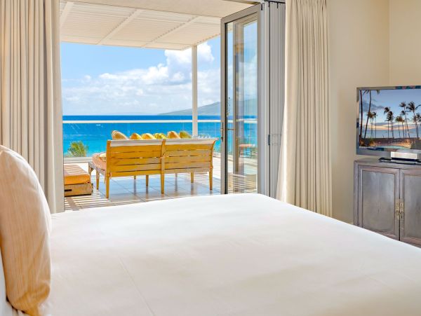 The Most Exclusive Maui Beach Villas - World Class views, Amenities.