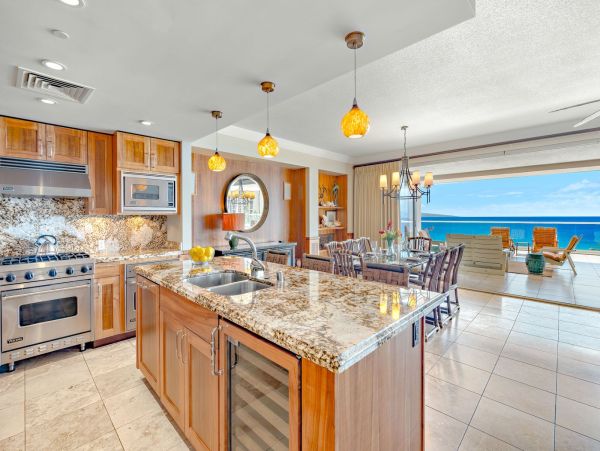 The Most Exclusive Maui Beach Villas - World Class views, Amenities.