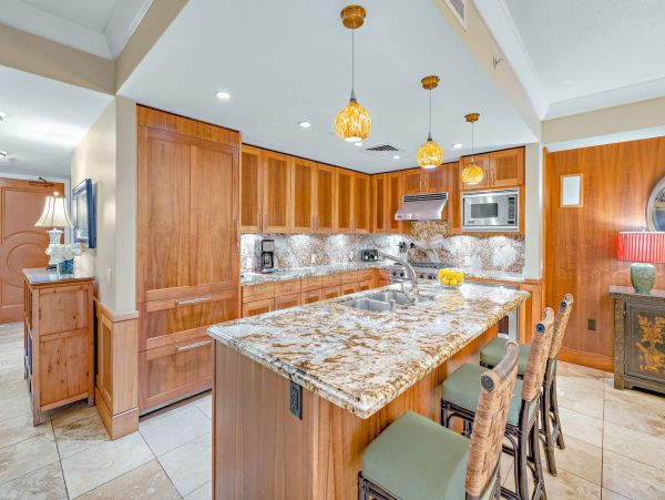 The Most Exclusive Maui Beach Villas - World Class views, Amenities.
