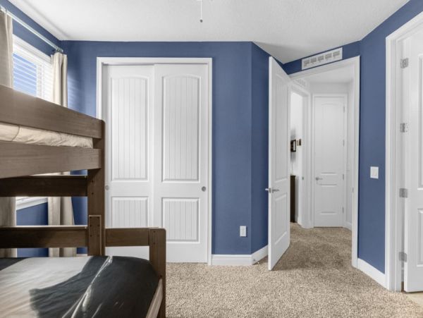 Luxurious 10-Bedroom Villa in Orlando – Perfect for Family Getaways