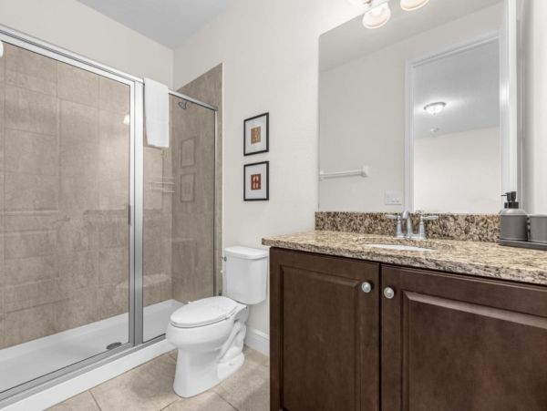 Luxurious 10-Bedroom Villa in Orlando – Perfect for Family Getaways