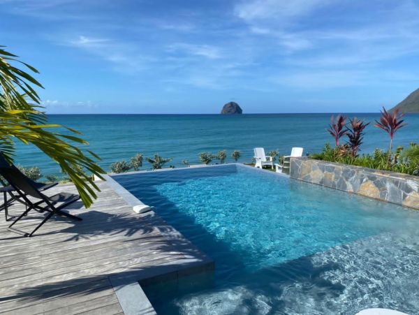 Luxury Villa with Sea View 4 Bedroom