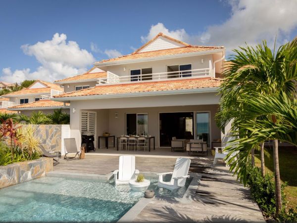 Luxury Villa with Sea View 4 Bedroom
