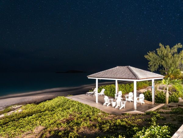 Luxury Beachfront Villa Five Bedroom on Exuma's on Beach